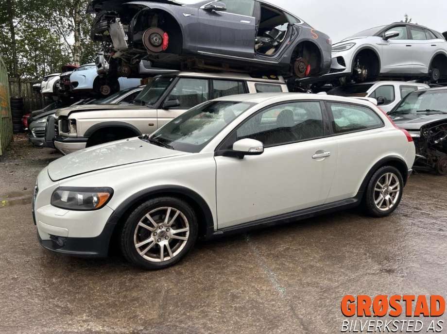 Volvo C30 2006-2009 (Fase 1) , Motorkode: D4204T, Girkassekode: