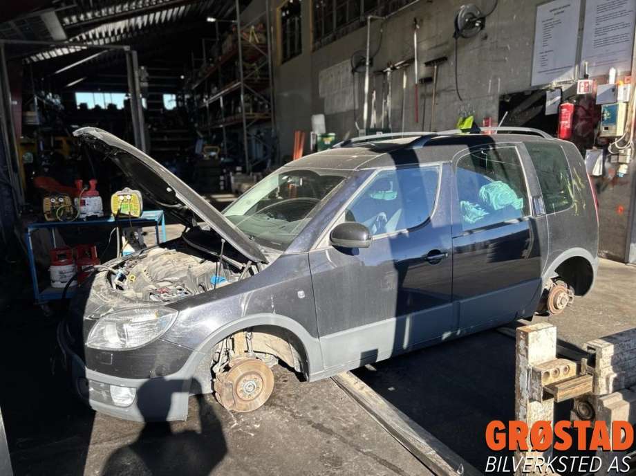 Škoda Roomster 2006-2010 (Fase 1) , Motorkode: BLS, Girkassekode: 
