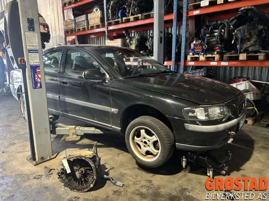 Volvo S60 2000-2004 (Type I, Fase 1) , Motorkode: B5204T5, Girkassekode: