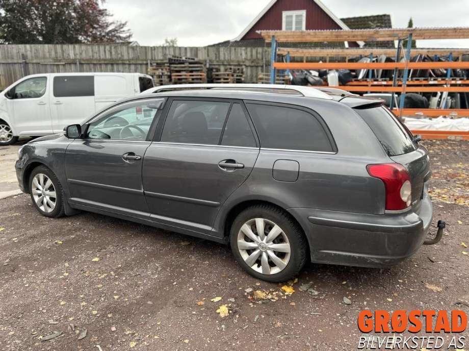 Toyota Avensis 2003-2008 (Type II) , Motorkode: 1AD-FTV, Girkassekode: