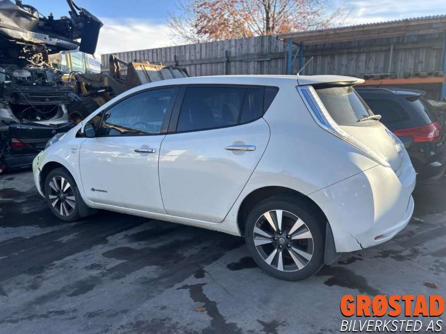 Nissan Leaf 2011-2017 (Type I) , Motorkode: EM57, Girkassekode: 