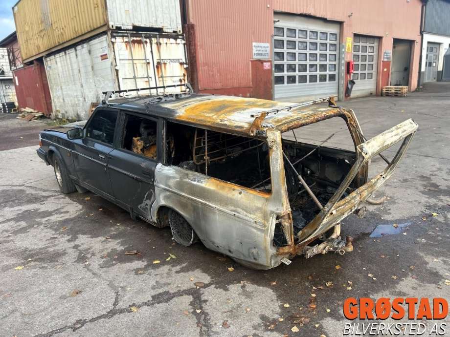 Volvo 240 1988-1993 , Motorkode: B230F, Girkassekode: