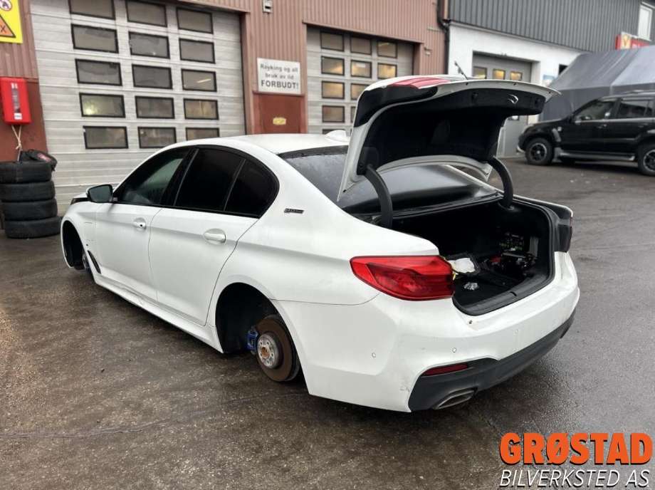 BMW 5-Serie 2017-->> (G30/G31) (G30/G31), Motorkode: B48B20A|GC1P25A, Girkassekode: 