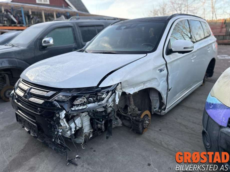 Mitsubishi Outlander 2015-->> (Type III, Fase 2) , Motorkode: 4B11|S61|Y61, Girkassekode: 