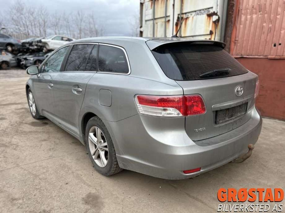 Toyota Avensis 2009-2015 (Type III, Fase 1) , Motorkode: 2ZR-FAE, Girkassekode: