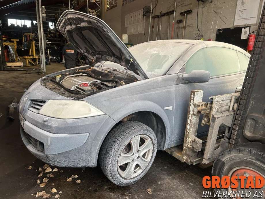 Renault Megane 2006-2009 (Type II, Fase 2) , Motorkode: K4M D8, Girkassekode: