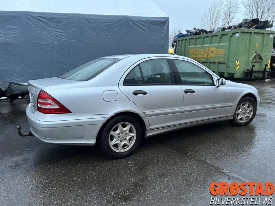 Mercedes C-Klasse 2004-2007 (Fase 2) (W203) (W203), Motorkode: 646 963, Girkassekode: 