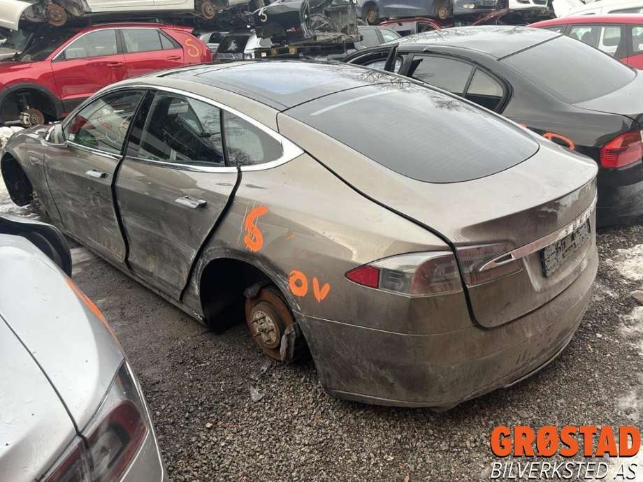 Tesla Model S 2013-2016 (Fase 1) , Motorkode: L2S|L2S, Girkassekode: