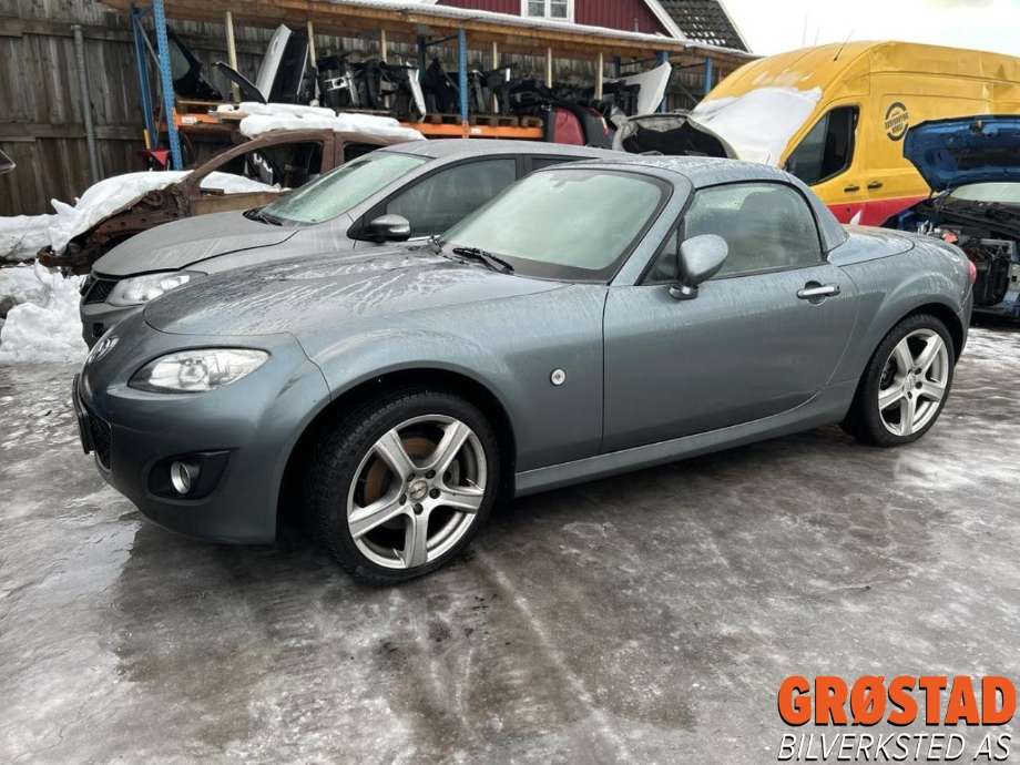 Mazda MX-5 2006-2015 (Type III) , Motorkode: L8, Girkassekode: