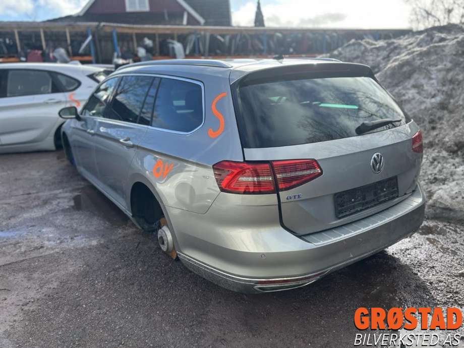 VW Passat 2015-2019 (Fase 1) (B8) (B8), Motorkode: CUKC, Girkassekode: RXG