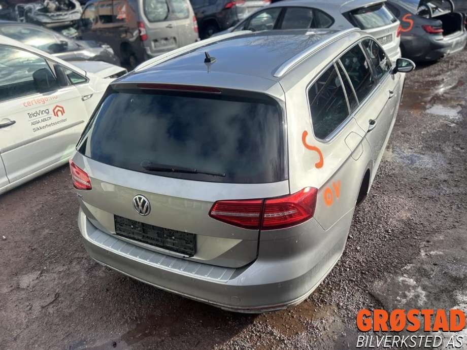 VW Passat 2015-2019 (Fase 1) (B8) (B8), Motorkode: CUKC, Girkassekode: RXG