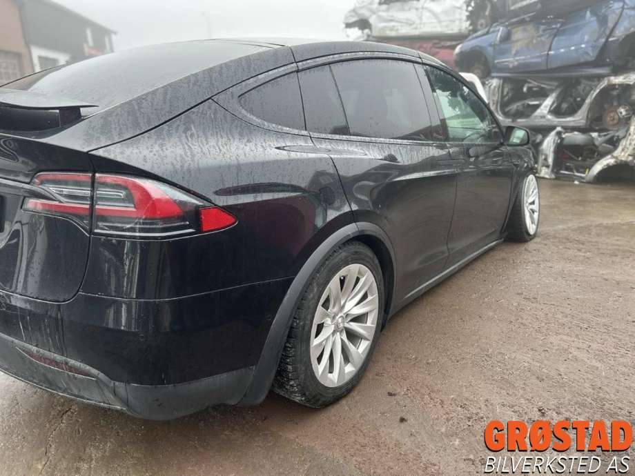 Tesla Model X 2016-->> , Motorkode: L2S|L2S, Girkassekode: 