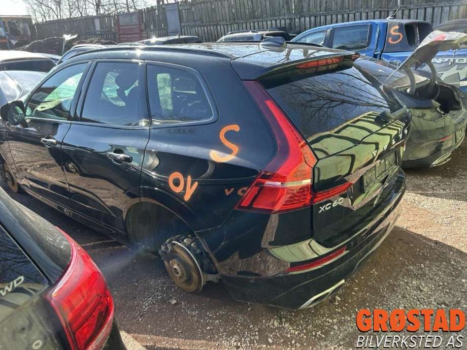 Volvo XC60 2017-->> (Type II) , Motorkode: B4204T35, Girkassekode: