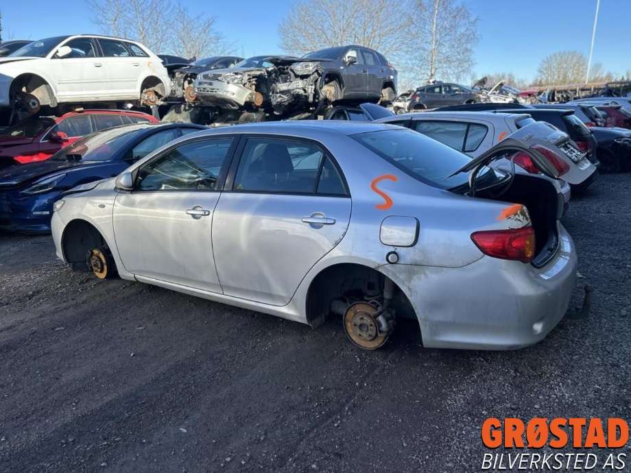 Toyota Corolla 2007-2013 , Motorkode: 1ND-TV, Girkassekode: