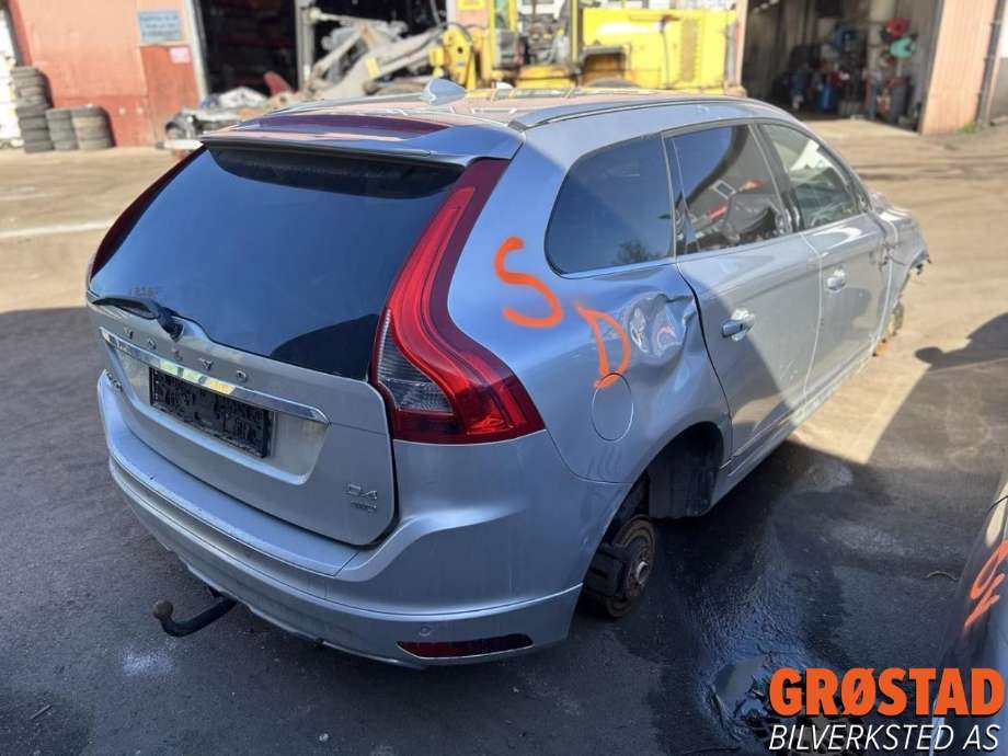 Volvo XC60 2014-2017 (Type I, Fase 2) , Motorkode: D5244T17, Girkassekode: