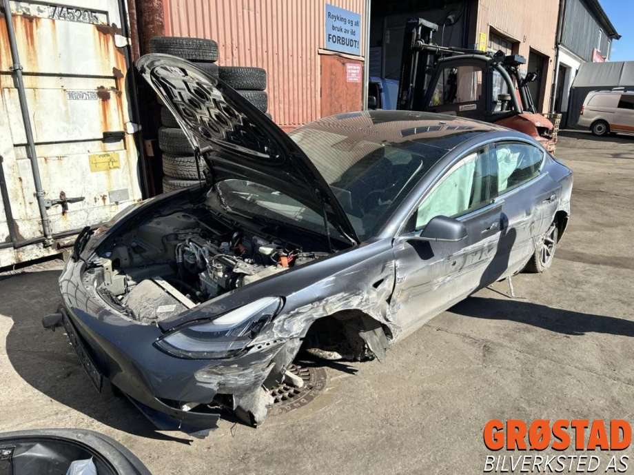 Tesla Model 3 2018-2023 (Fase 1) , Motorkode: 3D3|3D5, Girkassekode: