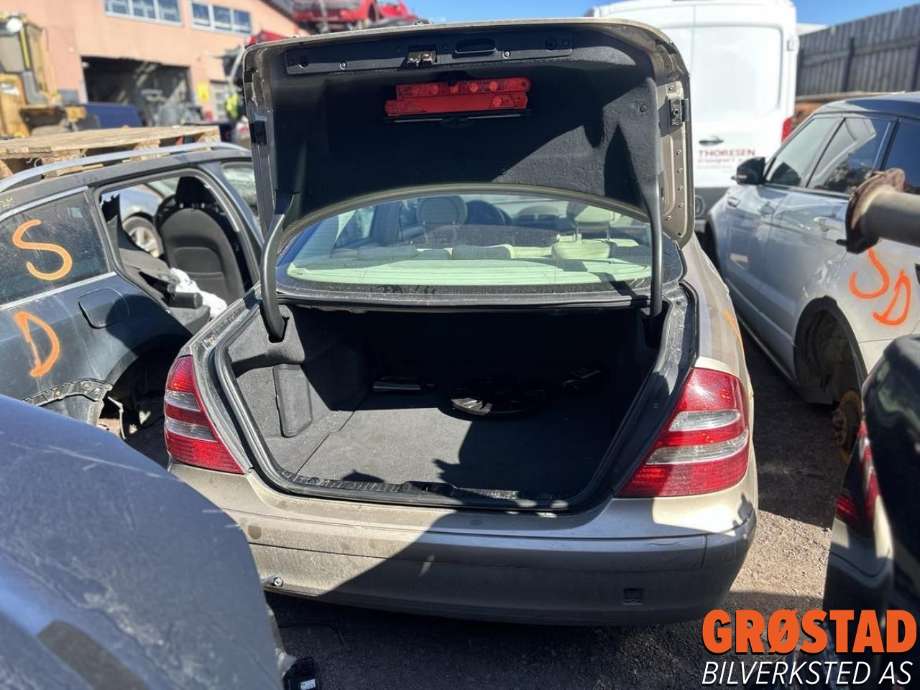 Mercedes E-Klasse 2002-2006 (Fase 1) (W211) (W211), Motorkode: 271 941, Girkassekode: