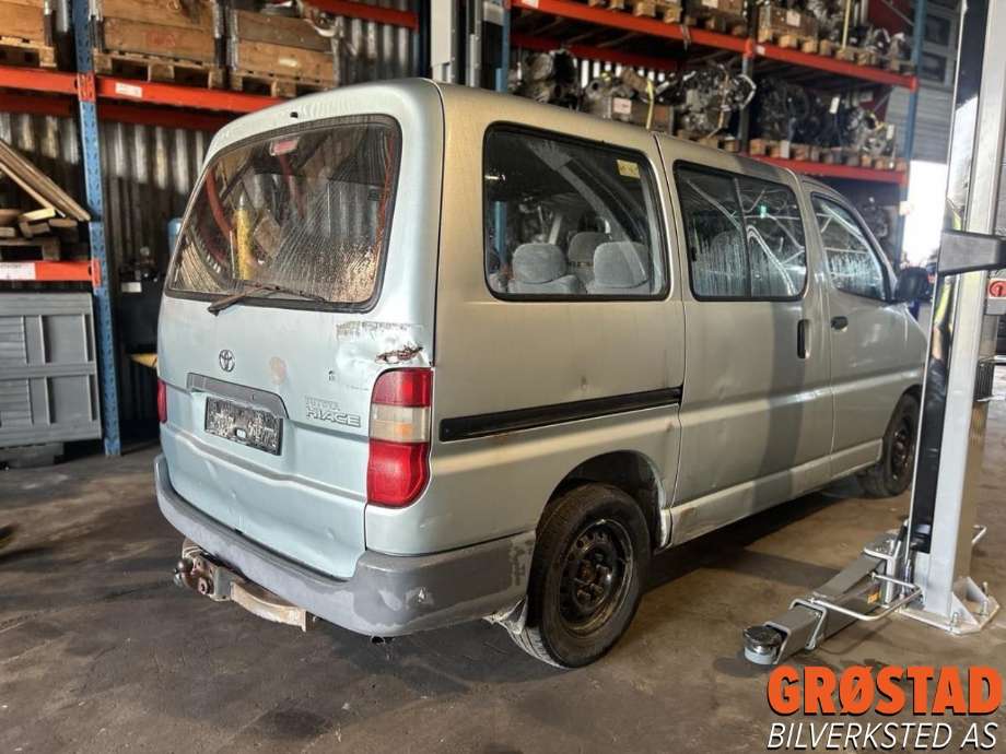Toyota Hiace 1996-2001 (Fase 1) , Motorkode: , Girkassekode: 