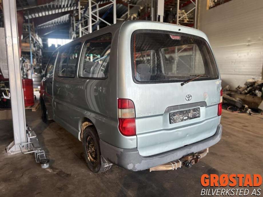 Toyota Hiace 1996-2001 (Fase 1) , Motorkode: , Girkassekode: 
