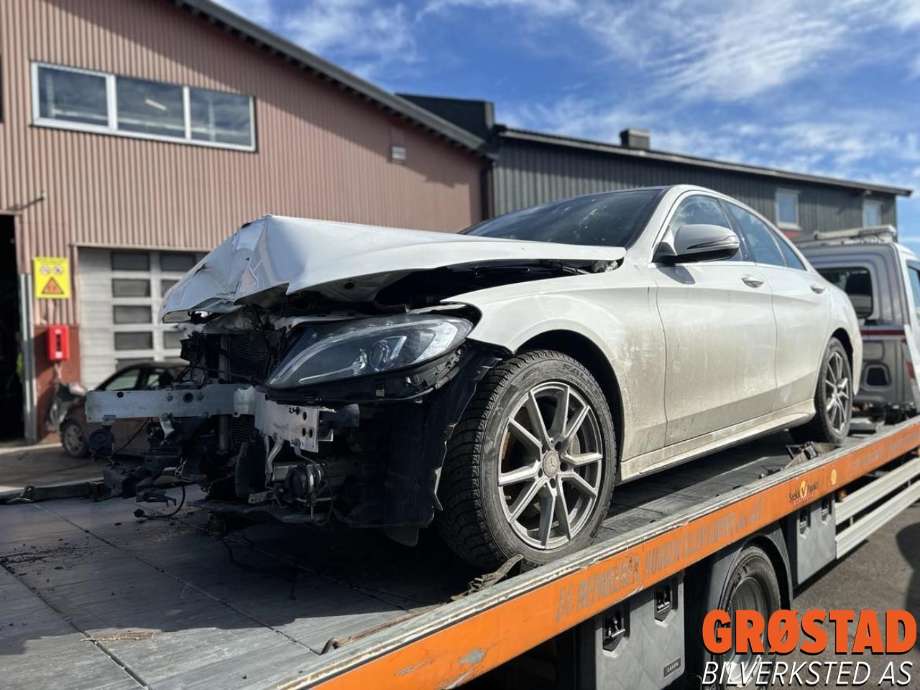 Mercedes C-Klasse 2014-2018 (Fase 1) (W205) (W205), Motorkode: 274920, Girkassekode: 