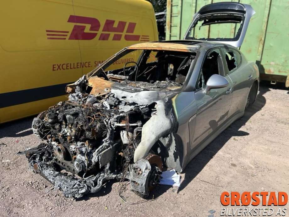 Porsche Panamera 2009-2017 (Type I) (970) (970), Motorkode: CRC, Girkassekode: 