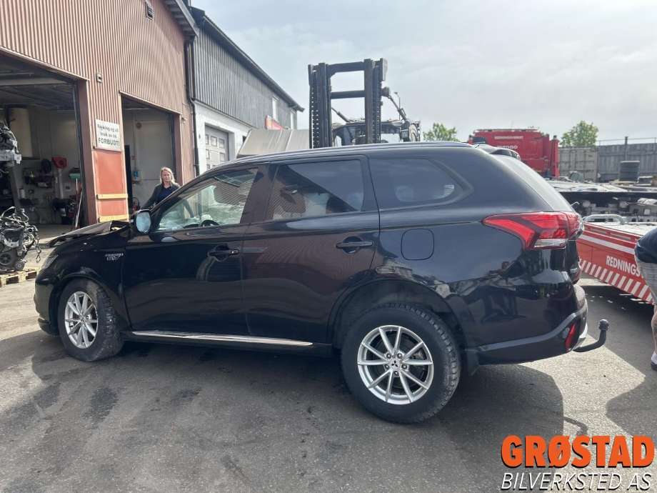 Mitsubishi Outlander 2015-->> (Type III, Fase 2) , Motorkode: 4B11|S61|Y61, Girkassekode: 