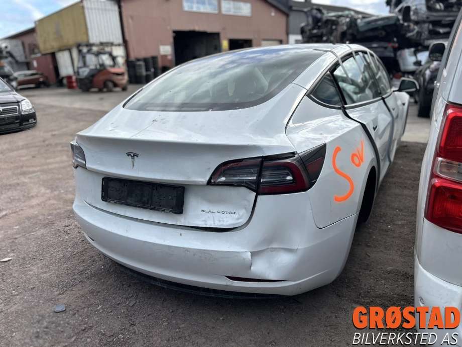 Tesla Model 3 2018-2023 (Fase 1) , Motorkode: 3D3|3D5, Girkassekode: