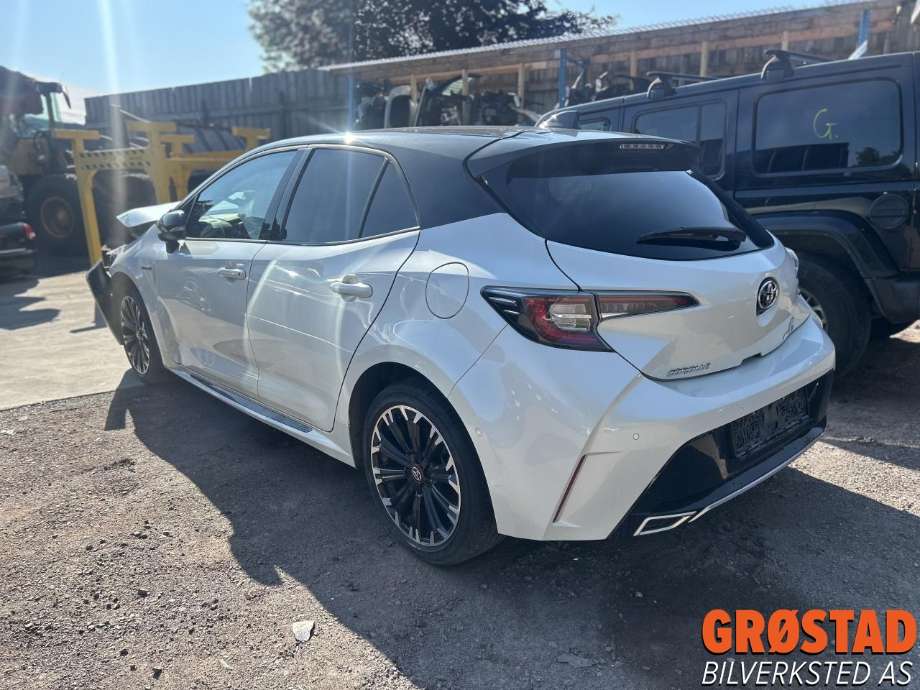 Toyota Corolla 2019-->> , Motorkode: 2ZR-FXE|1NM, Girkassekode: 