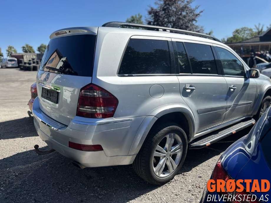 Mercedes GL 2006-2012 (X164) (X164), Motorkode: OM642.940, Girkassekode: 722.902