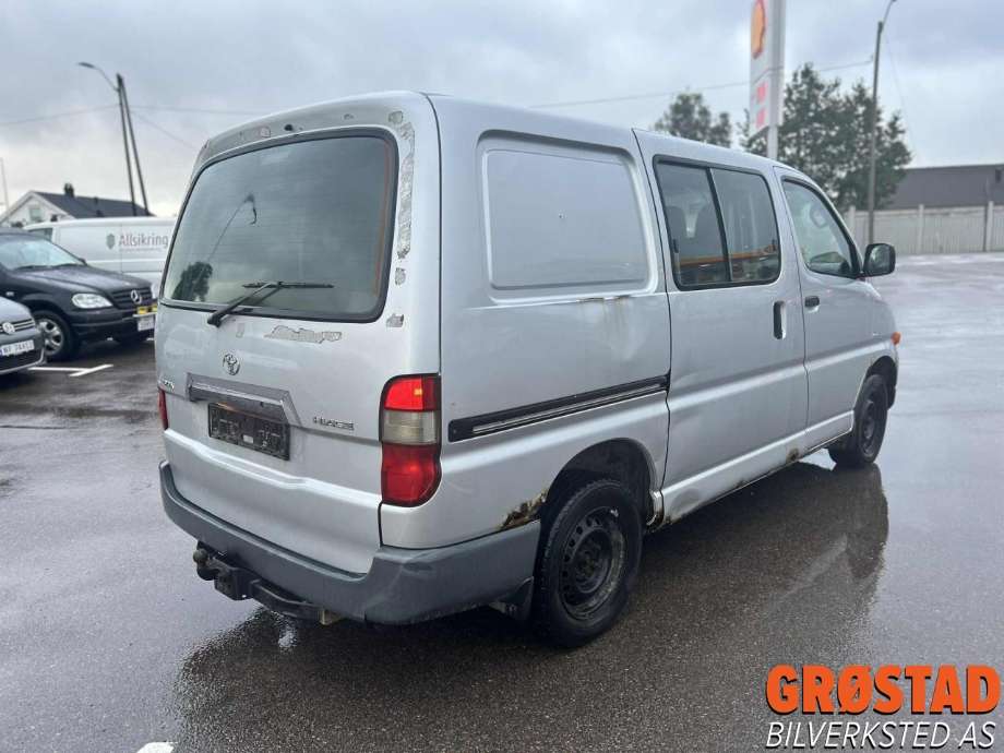 Toyota Hiace 2001-2006 (Fase 2) , Motorkode: 2KD-FTV, Girkassekode: 