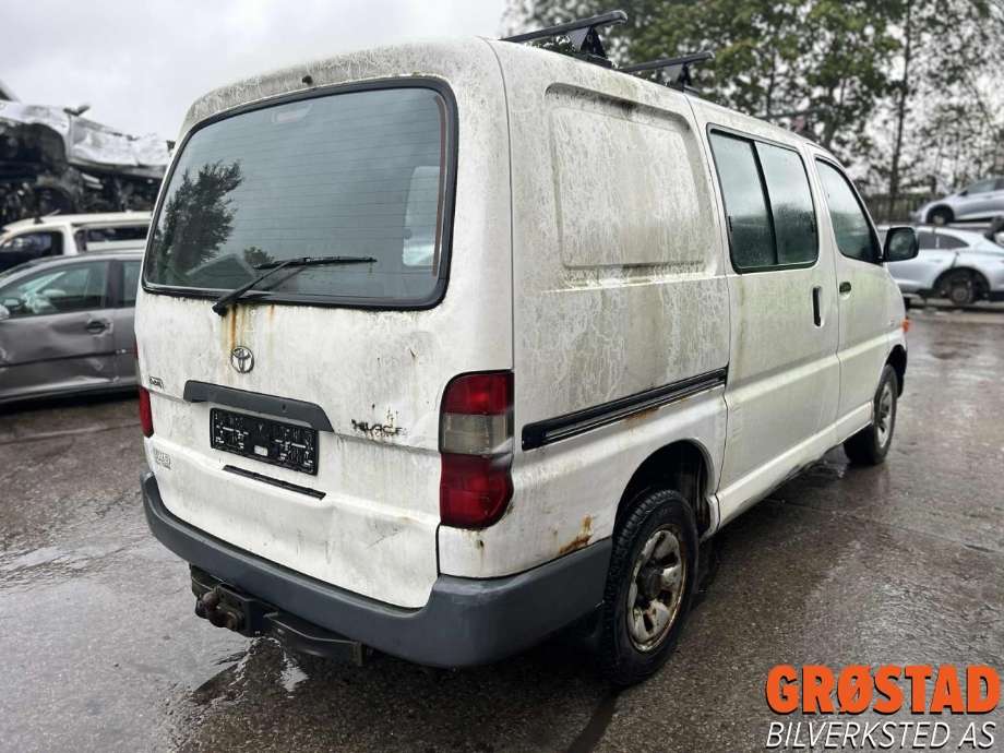 Toyota Hiace 2001-2006 (Fase 2) , Motorkode: 2KD-FTV, Girkassekode: 