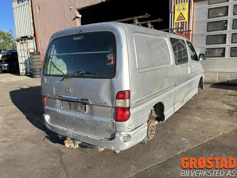 Toyota Hiace 2007-2012 (Fase 3) , Motorkode: 2KD-FTV, Girkassekode: