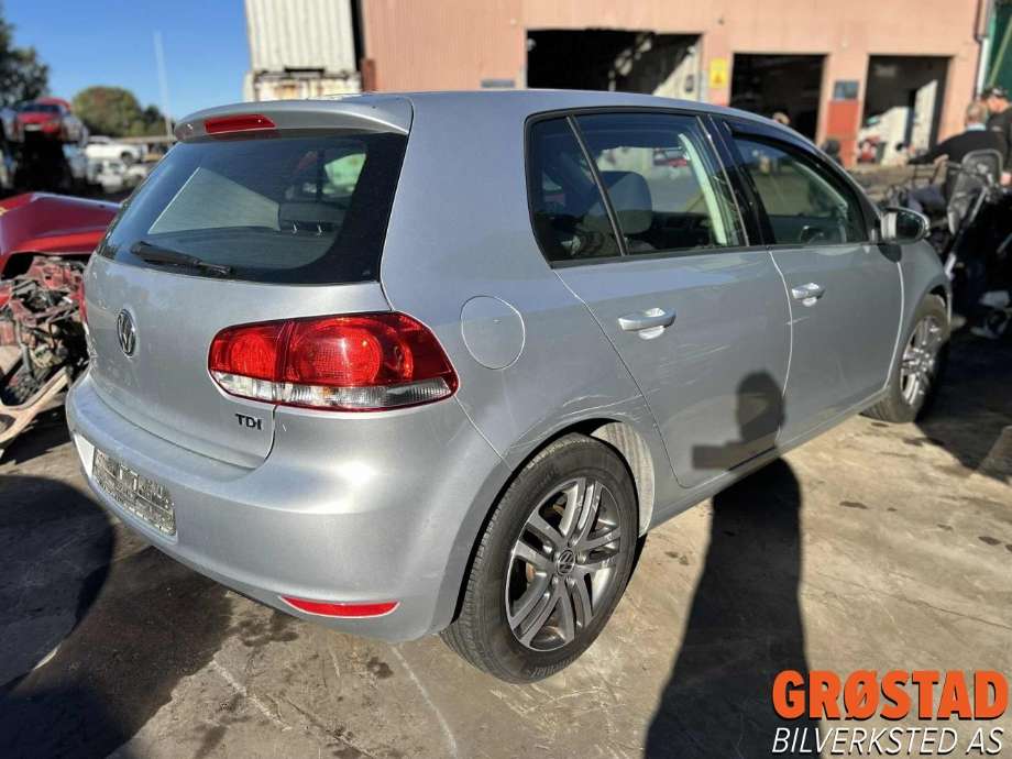 VW Golf VI 2008-2012 , Motorkode: CBDC, Girkassekode: 