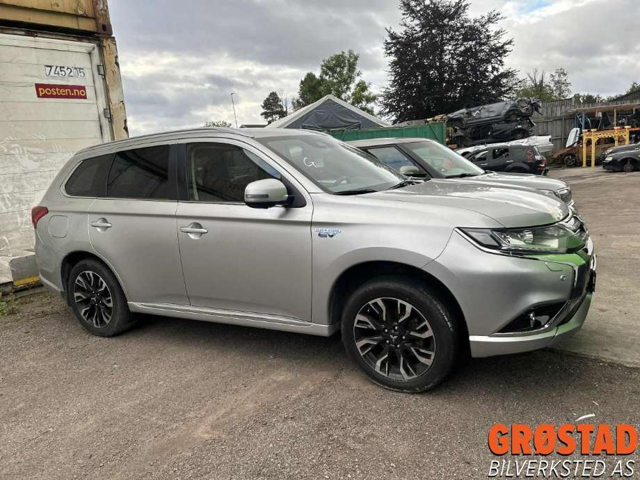 Mitsubishi Outlander, 2015->> (Type III, Fase 2)  delebil , Motorkode: 4B11|S61|Y61