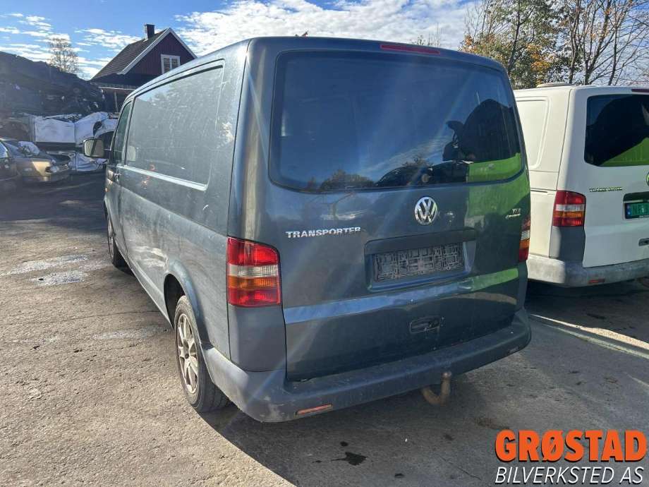 VW Transporter / Caravelle 2003-2009 (Fase 1) (T5) (T5), Motorkode: AXD, Girkassekode: