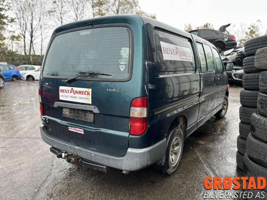 Toyota Hiace 2001-2006 (Fase 2) , Motorkode: 2KD-FTU, Girkassekode: