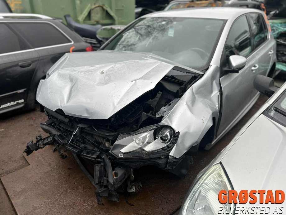 VW Golf VI 2008-2012 , Motorkode: CAXA, Girkassekode: MCB