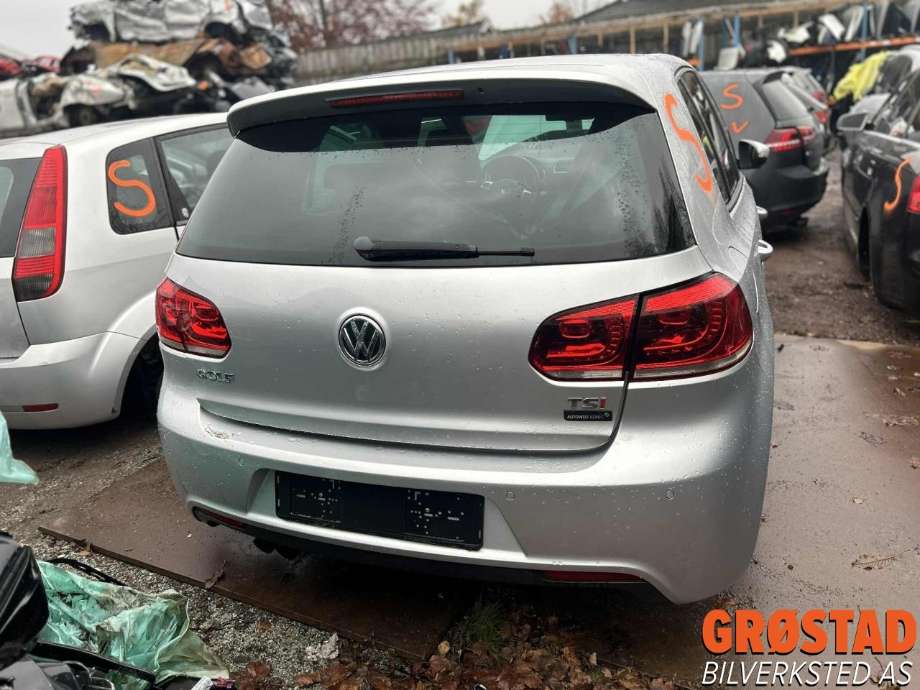 VW Golf VI 2008-2012 , Motorkode: CAXA, Girkassekode: MCB