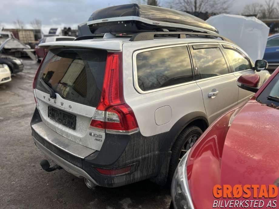 Volvo XC70 2014-2016 (Type II, Fase 2) , Motorkode: D5244T15, Girkassekode: 