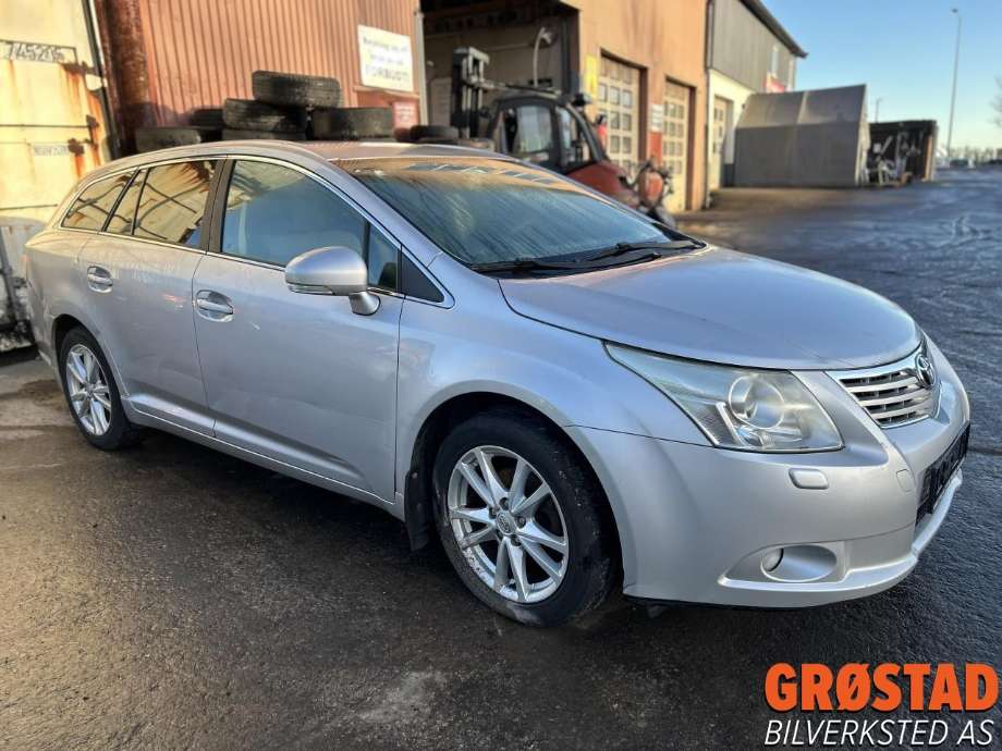 Toyota Avensis 2009-2015 (Type III, Fase 1) , Motorkode: 1AD-FTV, Girkassekode: 
