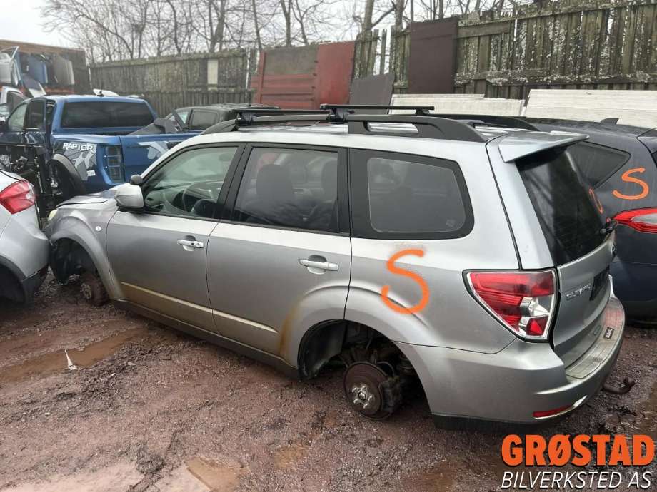Subaru Forester 2008-2013 (Type III) , Motorkode: EE20, Girkassekode: 