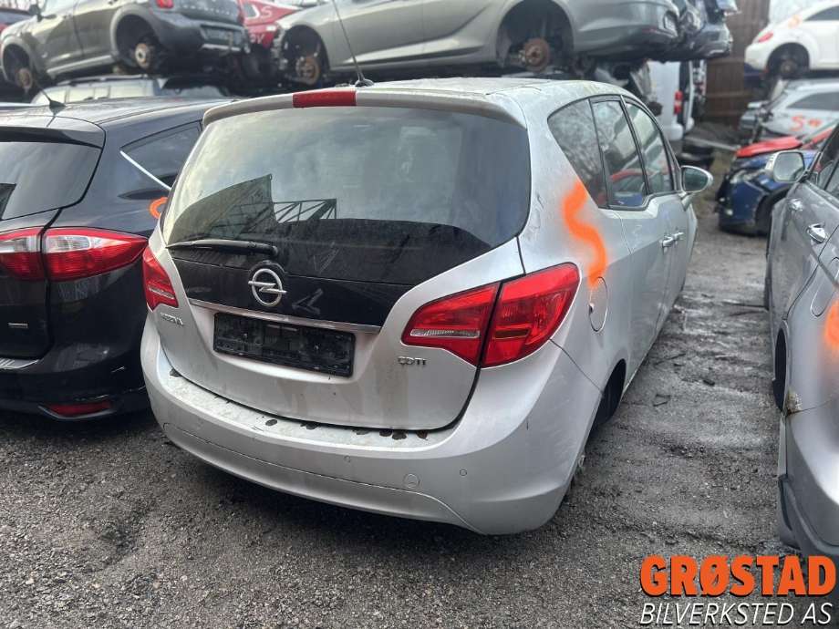Opel Meriva B 2010-2017 , Motorkode: A17DT, Girkassekode: 