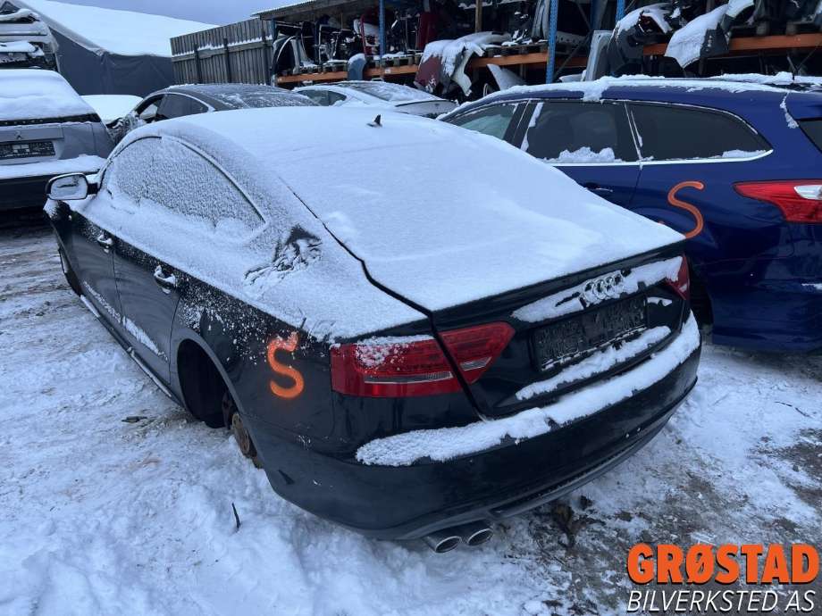Audi A5 2007-2016 (Type I) , Motorkode: CAGA, Girkassekode: 