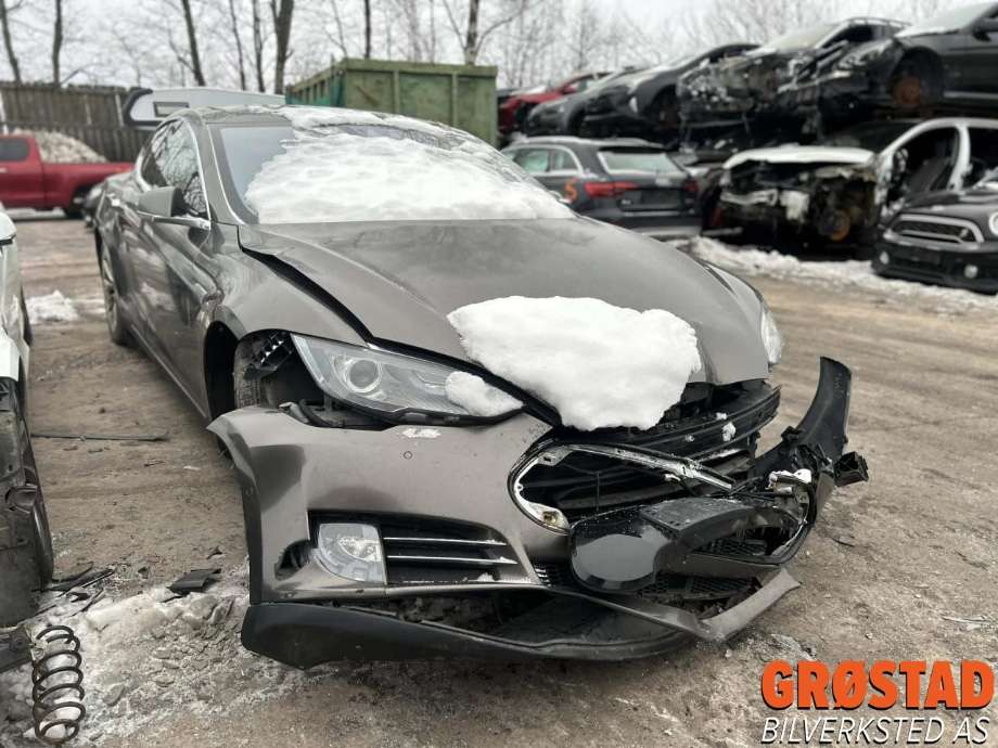 Tesla Model S 2013-2016 (Fase 1) , Motorkode: L1S, Girkassekode: 
