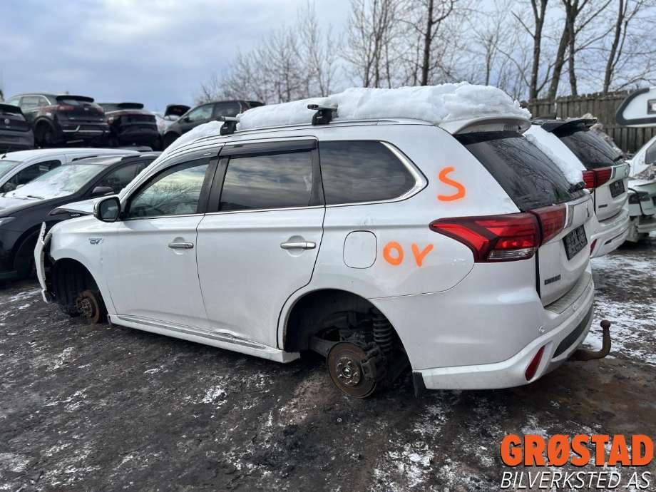 Mitsubishi Outlander 2015-->> (Type III, Fase 2) , Motorkode: 4B11|S61|Y61, Girkassekode: 