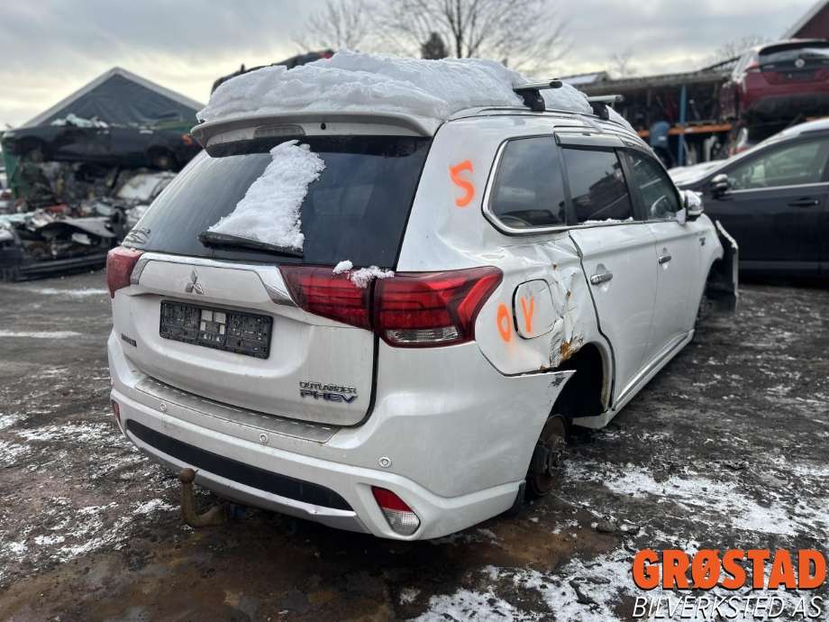 Mitsubishi Outlander 2015-->> (Type III, Fase 2) , Motorkode: 4B11|S61|Y61, Girkassekode: 