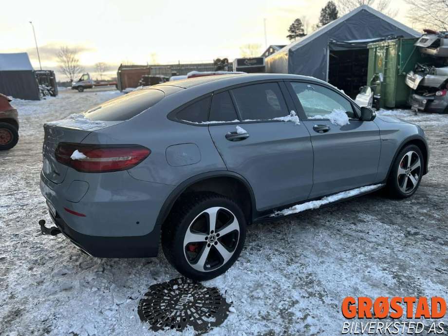 Mercedes GLC 2015-2022 (X253) (X253), Motorkode: 274920, Girkassekode: 