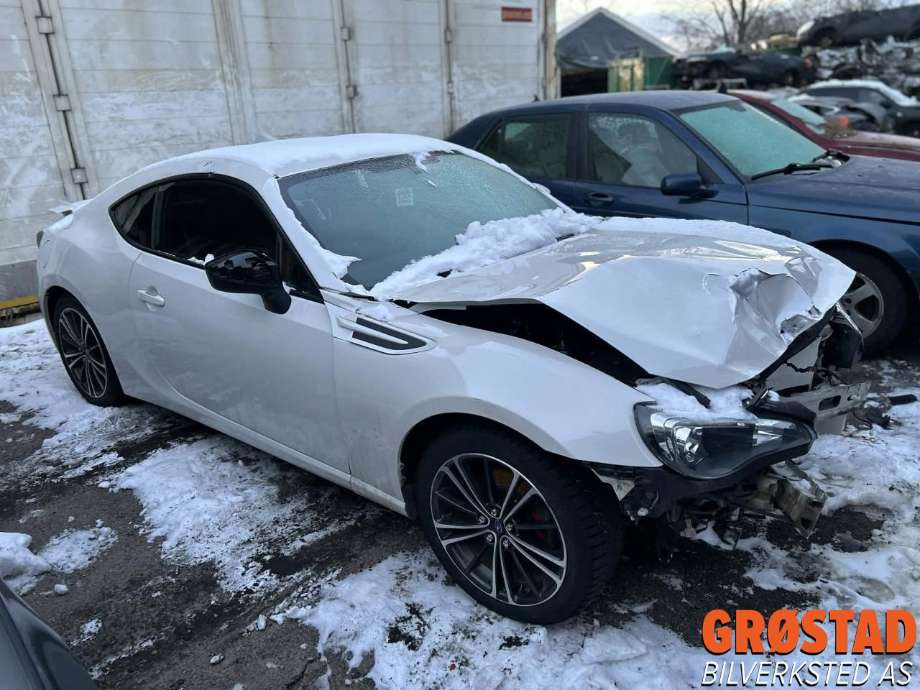 Subaru BRZ 2013-->> delebil , Motorkode: FA20, Girkassekode: 