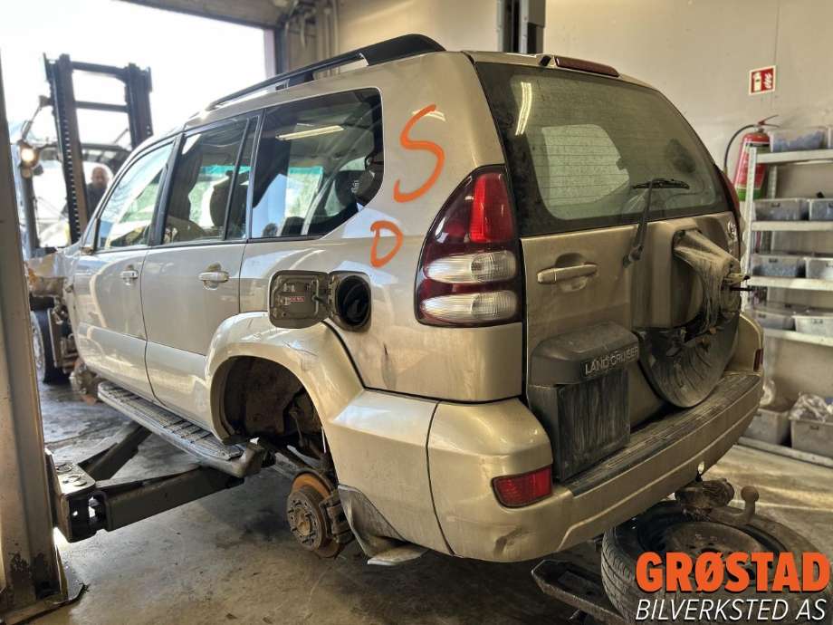 Toyota Land Cruiser 120 2002-2009 , Motorkode: , Girkassekode: 
