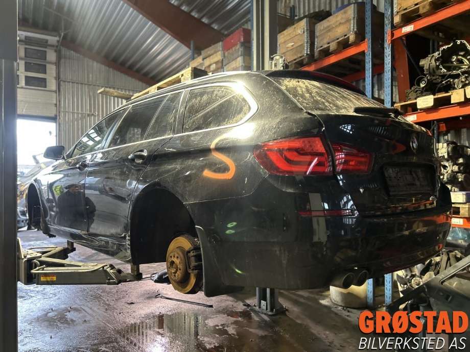 BMW 5-Serie 2010-2017 (F10/F11) (F10/F11), Motorkode: N47D20C, Girkassekode: 